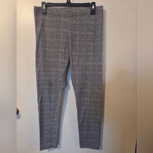 a.n.a Black and White Patterned Pants